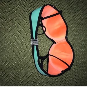 Triangl Bikini (Authentic)